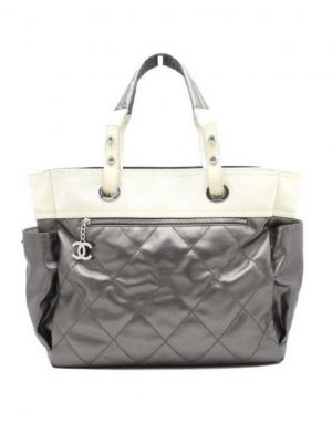 CHANEL Paris-Biarritz shopping