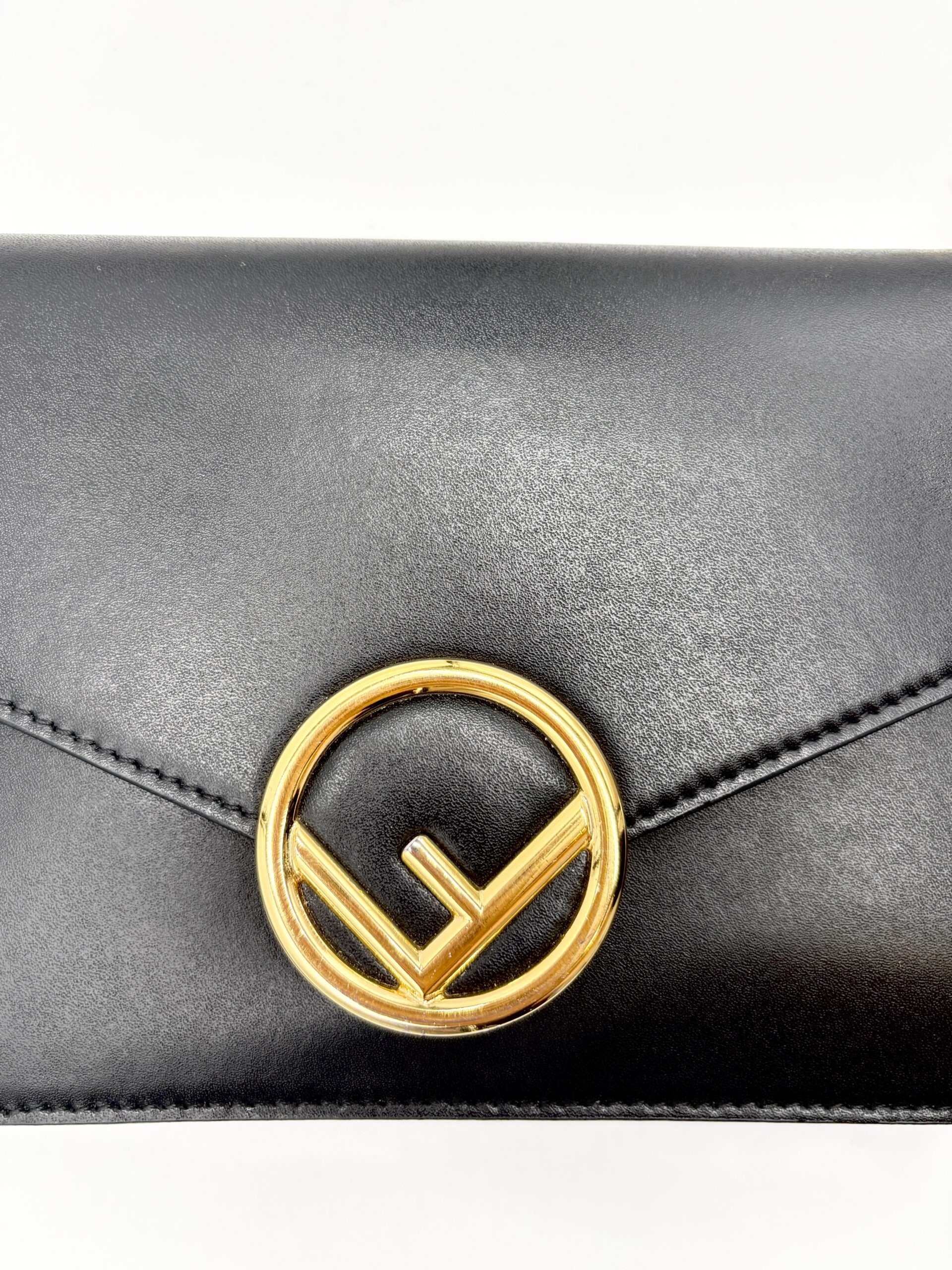 FENDI F is Fendi WOC - immagine 3