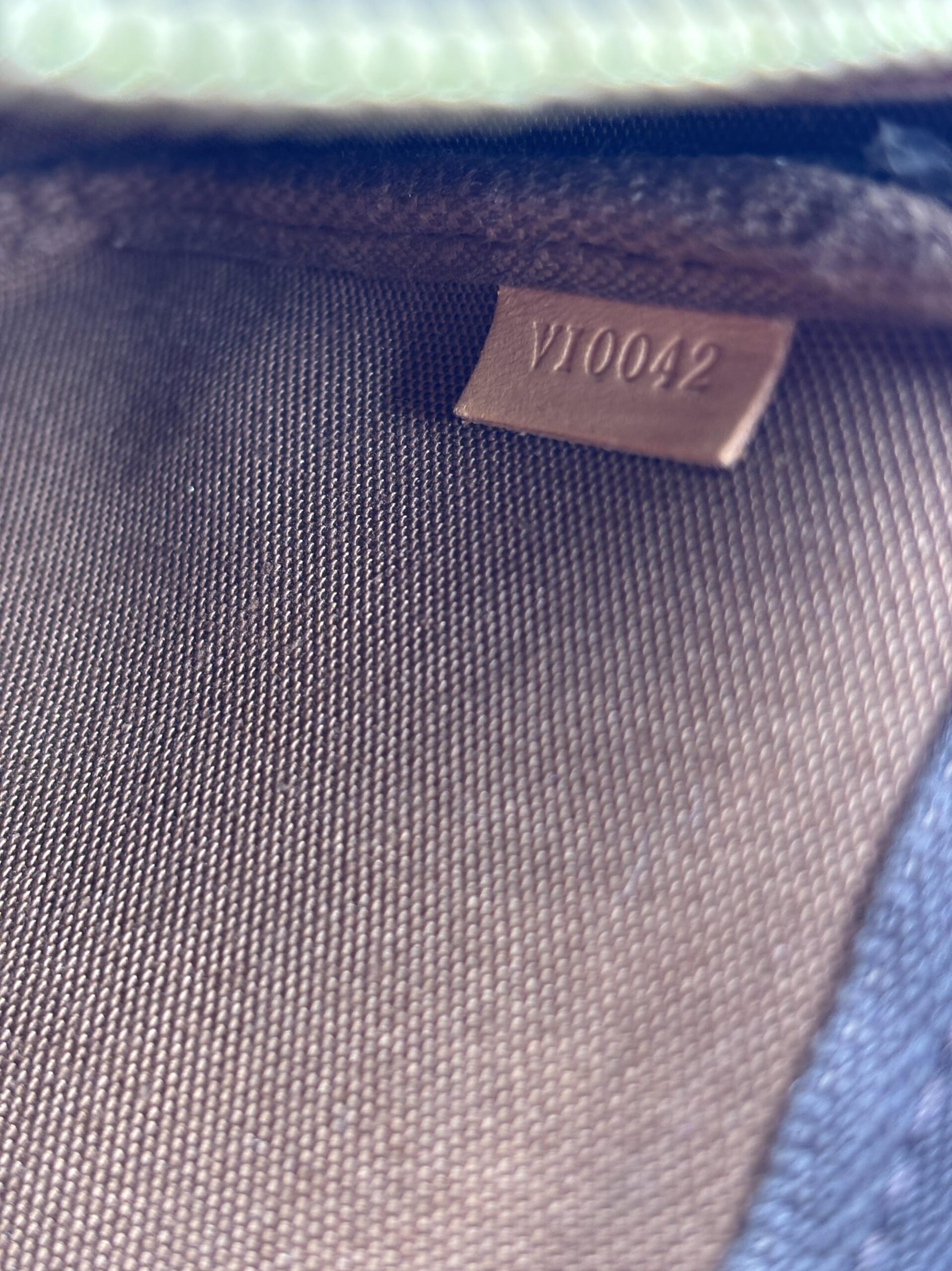 LOUIS VUITTON Accessoires - immagine 9